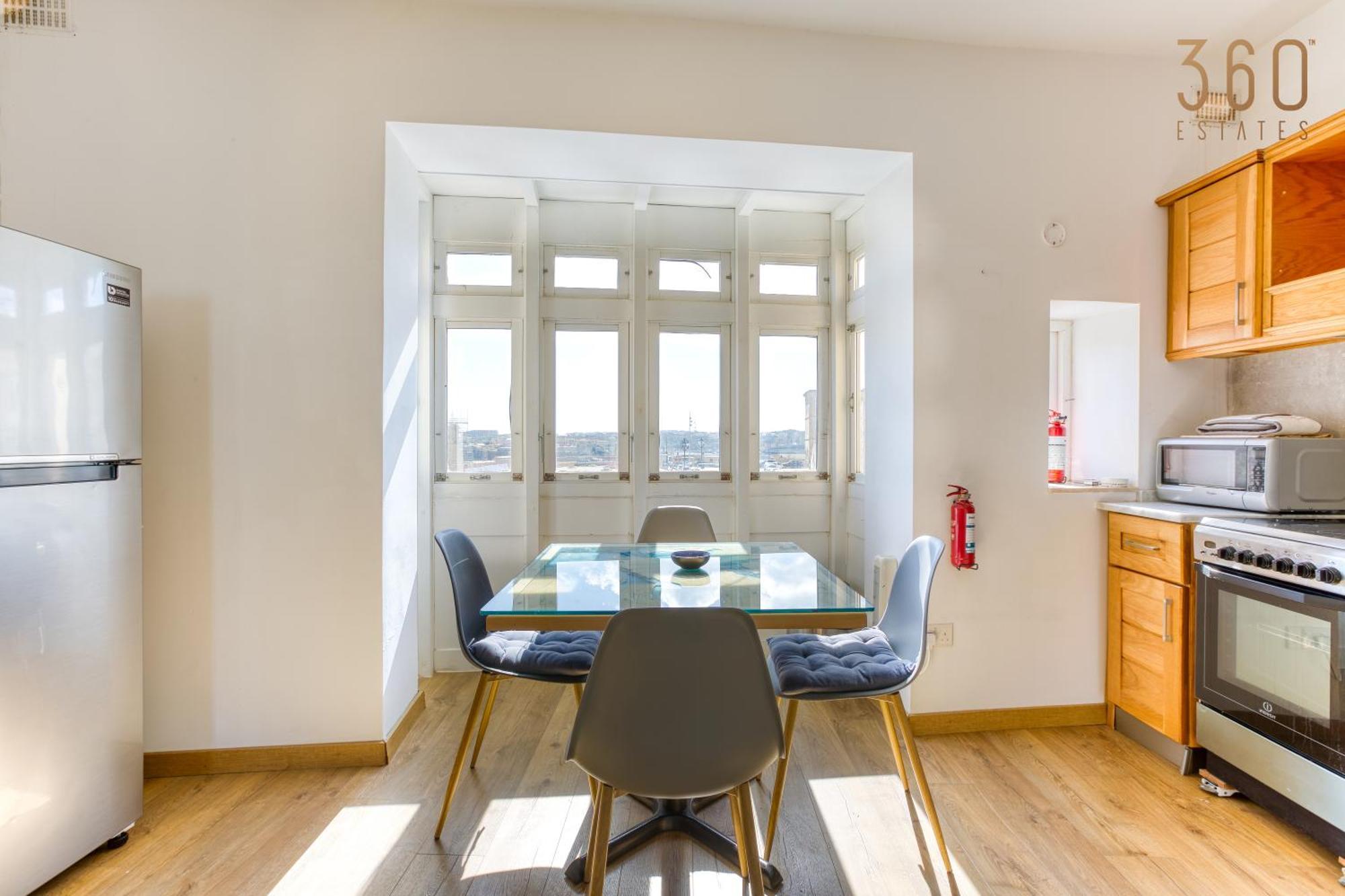 Charming Home With Sea Views & Maltese Balcony By 360 Estates Valeta Exterior foto